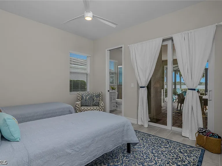 14870 Blue Bay Cir — Photo 29
