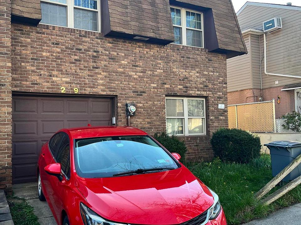 1st image of 29 Ashton Dr