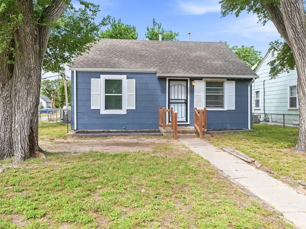 2057 S Exchange Pl, Wichita, KS 67213