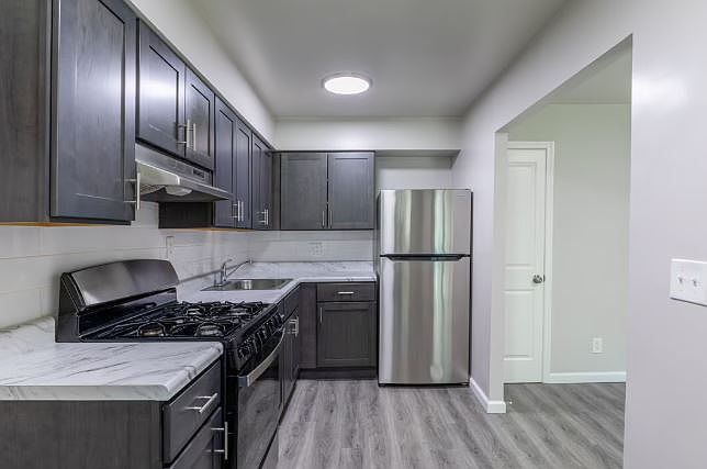 1st image of 108 E Gibbsboro Rd #3B