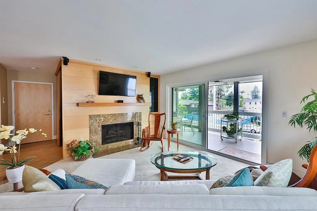 2 bed, 1545 sqft, $6,200 — Photo 3