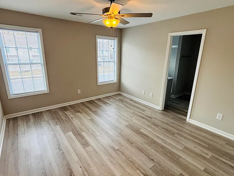 1151 Cross Creek Cir #D — Photo 7