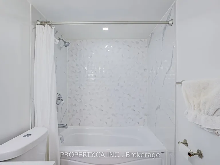 966 Inverhouse Dr #109 — Photo 12