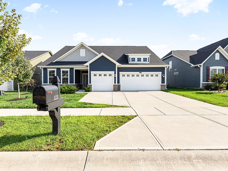 1st image of 1221 Malbec Cir