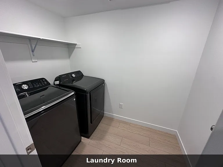 131 N Gallery St — Photo 14