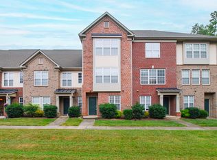 9908 Clyborn Ct, Raleigh, NC 27617