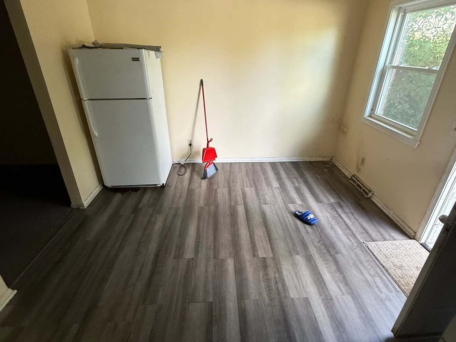 2 bed, $995 — Photo 4