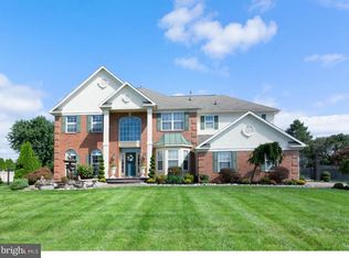 8 Jan Ct, Sewell, NJ 08080