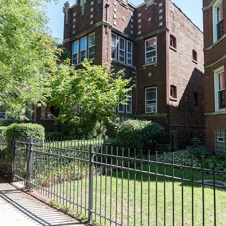 1st image of 1351 W Thorndale Ave #3