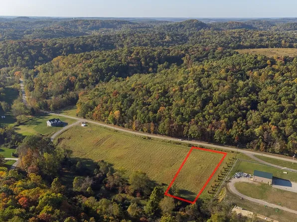 1 Shag Bark Grove Mamont Rd, Murrysville, PA 15668