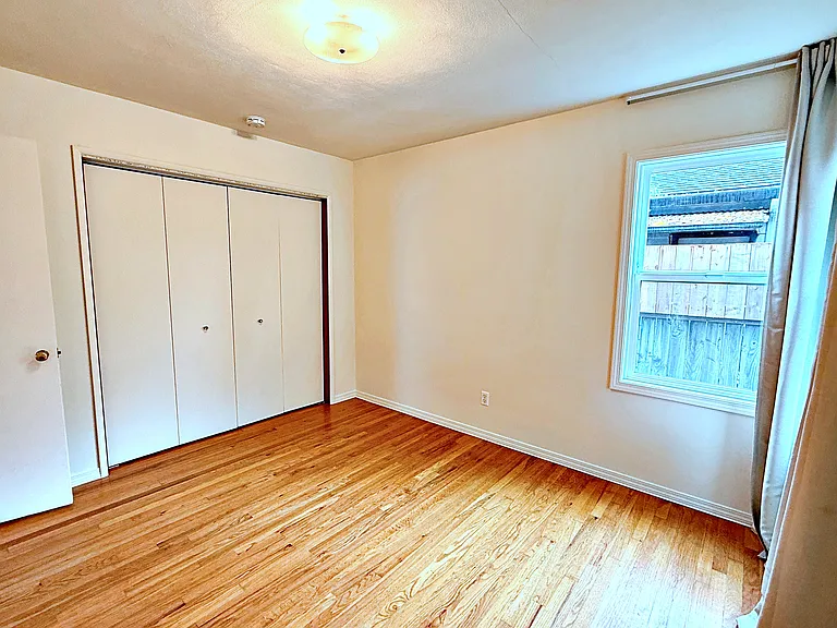 8048 SE Ellis St — Photo 16