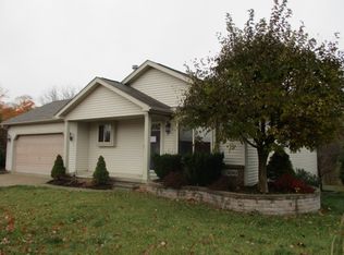 100 Ridgeview Ct, Grass Lake, MI 49240