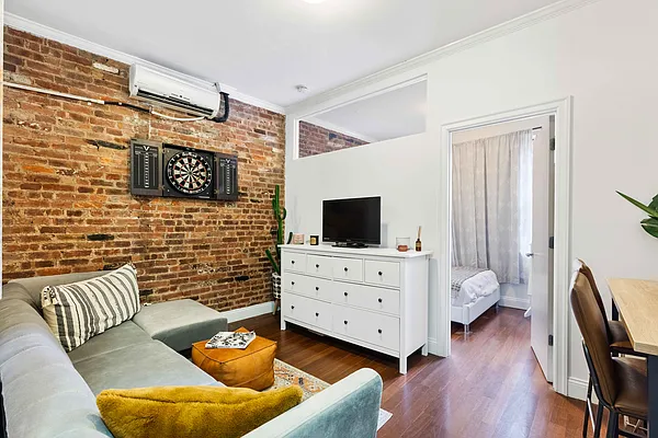 Rented by Dalan Rentals | media 18