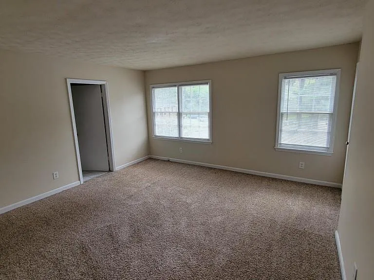 2462 Lehaven Dr — Photo 12