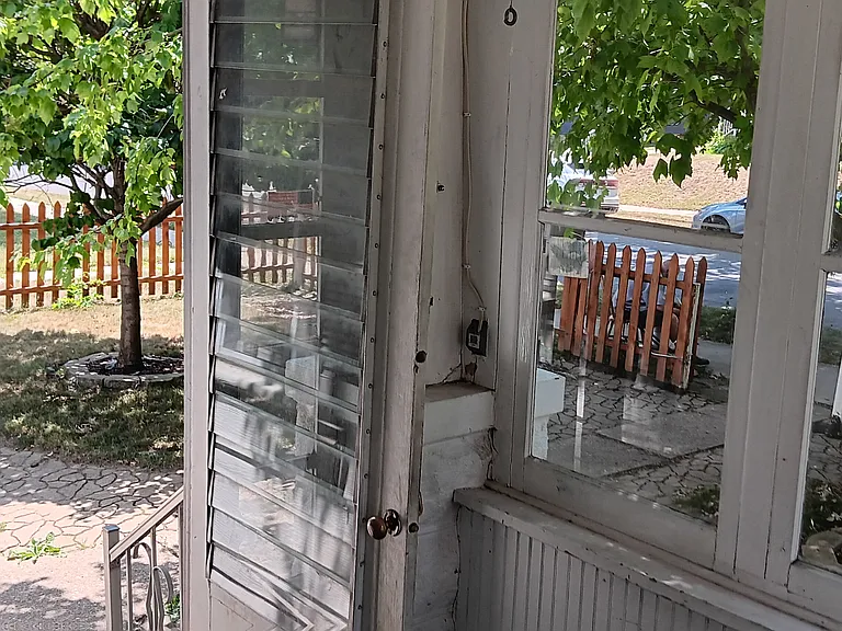 6324 W Girard Ave #1 — Photo 16