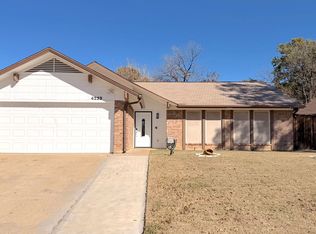 4233 Glen Ridge Dr, Arlington, TX 76016