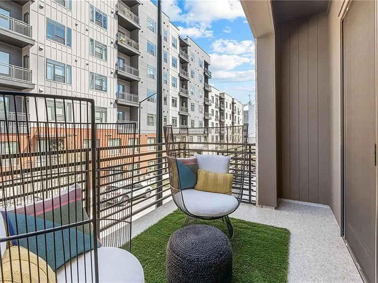 673 Ethel St NW — Photo 56