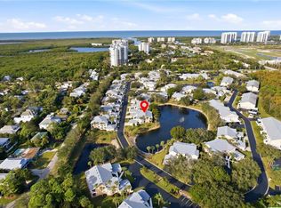 688 Wiggins Lake DR #201, NAPLES, FL 34110