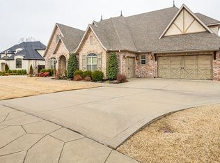 6813 W Altamonte Cir, Rogers, AR 72758