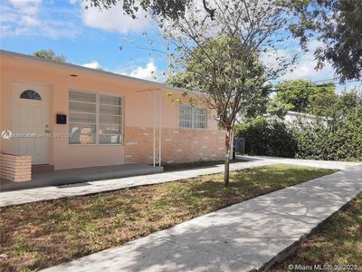 412 SW 10th St, Hallandale Beach, FL, 33009