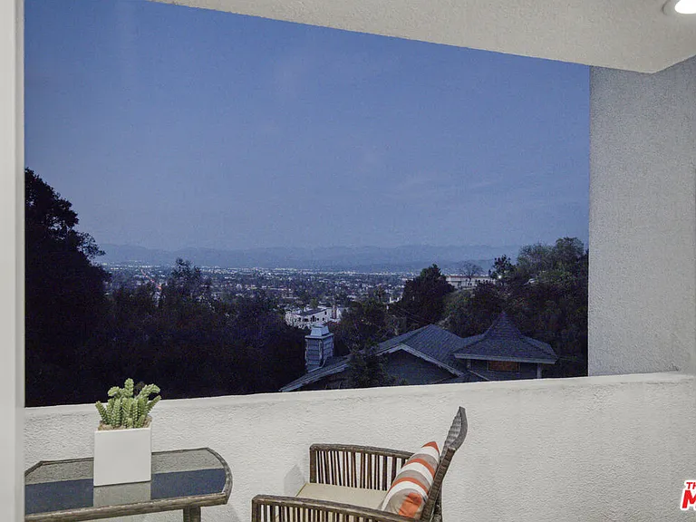 4110 Vanetta Pl — Photo 36