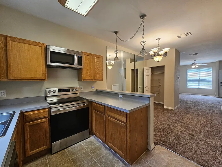 3575 SW 30th Way #118 — Photo 9