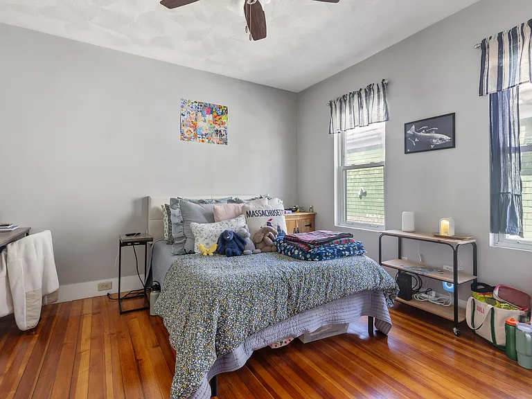 14 Barton St — Photo 11