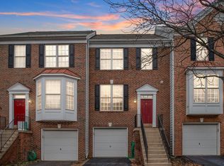 43452 Interval St, Chantilly, VA 20152