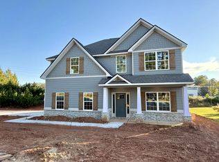 1510 Academy Dr, Auburn, AL 36830