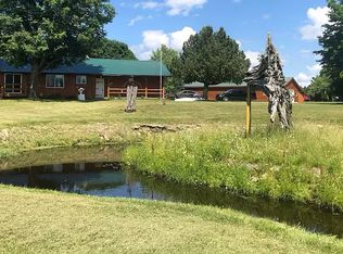 5586 County 420 21st Rd, Gladstone, MI 49837