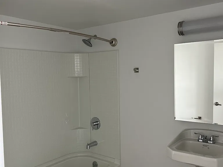 325 E Florence Ave #203 — Photo 5