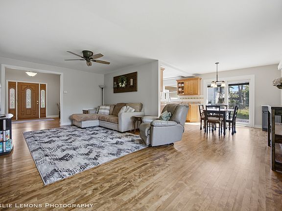 3rd image of 6020 Tyler Dr