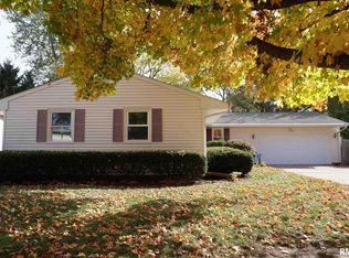511 12th Ave, Hampton, IL 61256