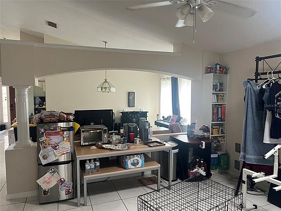 4th image of 2502 CROWN RIDGE CIRCLE