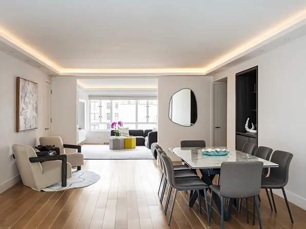 799 Park Avenue image 2 of 11