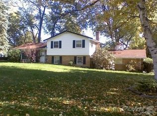 28390 Inkster Rd, Southfield, MI 48034