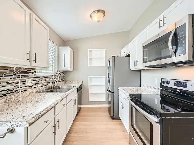 17166 E Nassau Pl — Photo 5