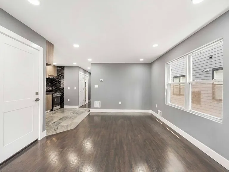 1117 Chestnut St #1 — Photo 4