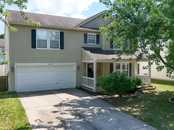 10179 Holly Berry Cir, Fishers, IN 46038