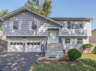 445 Allentown Rd, Parsippany, NJ 07054