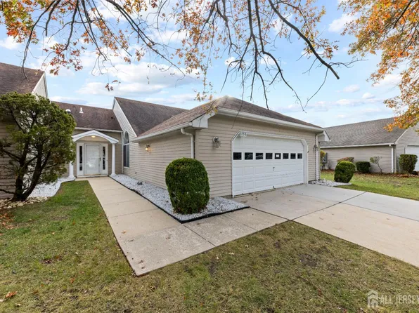 835B Vail Rd, Monroe Township, NJ 08831