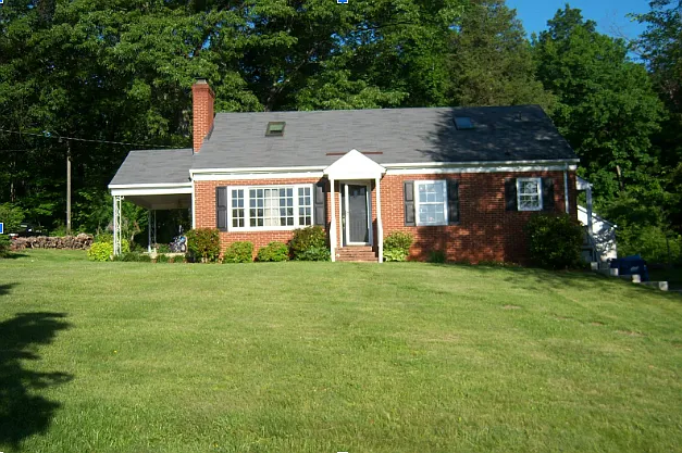 3332 Monacan Trail Rd