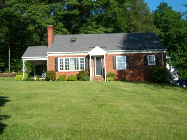 3332 Monacan Trail Rd, North Garden, VA 22959
