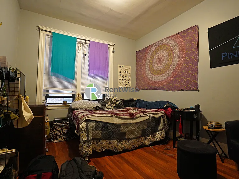 1379 Commonwealth Ave #4 — Photo 9