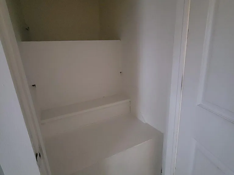 2408 7th St SW #1 — Photo 6