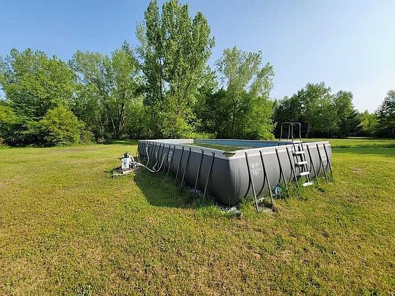 5th image of 4910 W Saginaw Rd