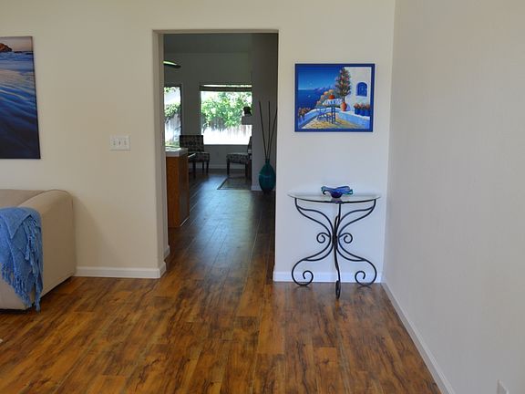 5th image of 5660 W Oslin Ave