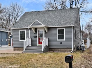 65 Lenox St, Winona, MN 55987