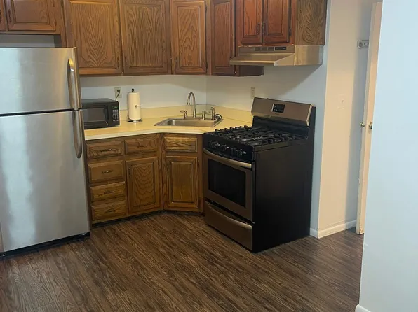 181 Mc Veigh Avenue image 8 of 28