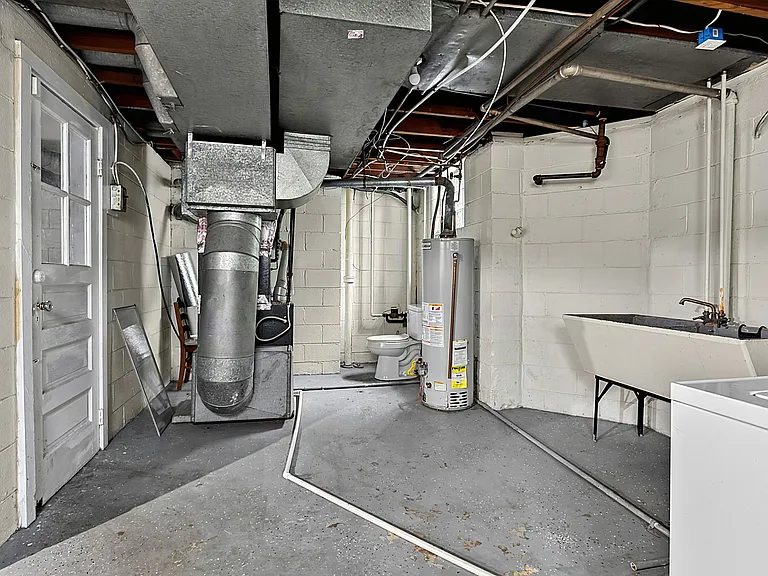 5661 N Illinois St #5661 — Photo 32